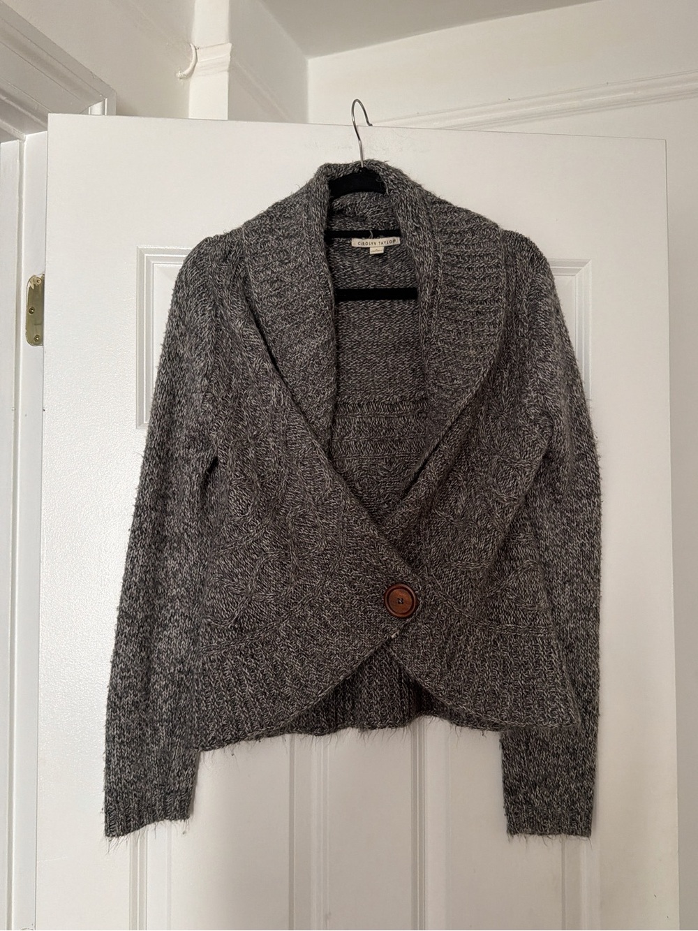Carolyn Taylor Heather Gray Shawl-Collar Button Cardigan